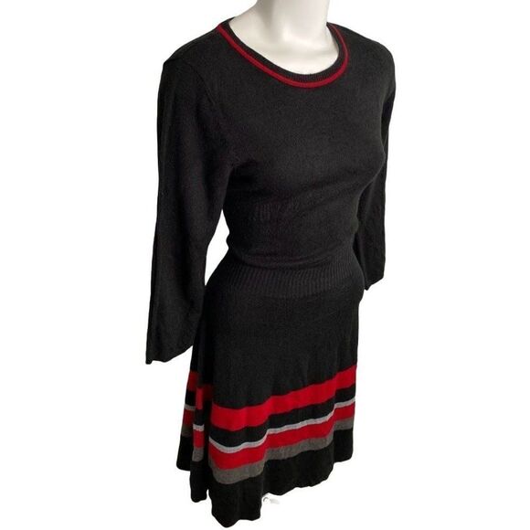 Apt 9 Fit & Flare Dress Women's MEDIUM Black Red‎ Gray Long-Sleeve Soft Crew - Picture 3 of 10